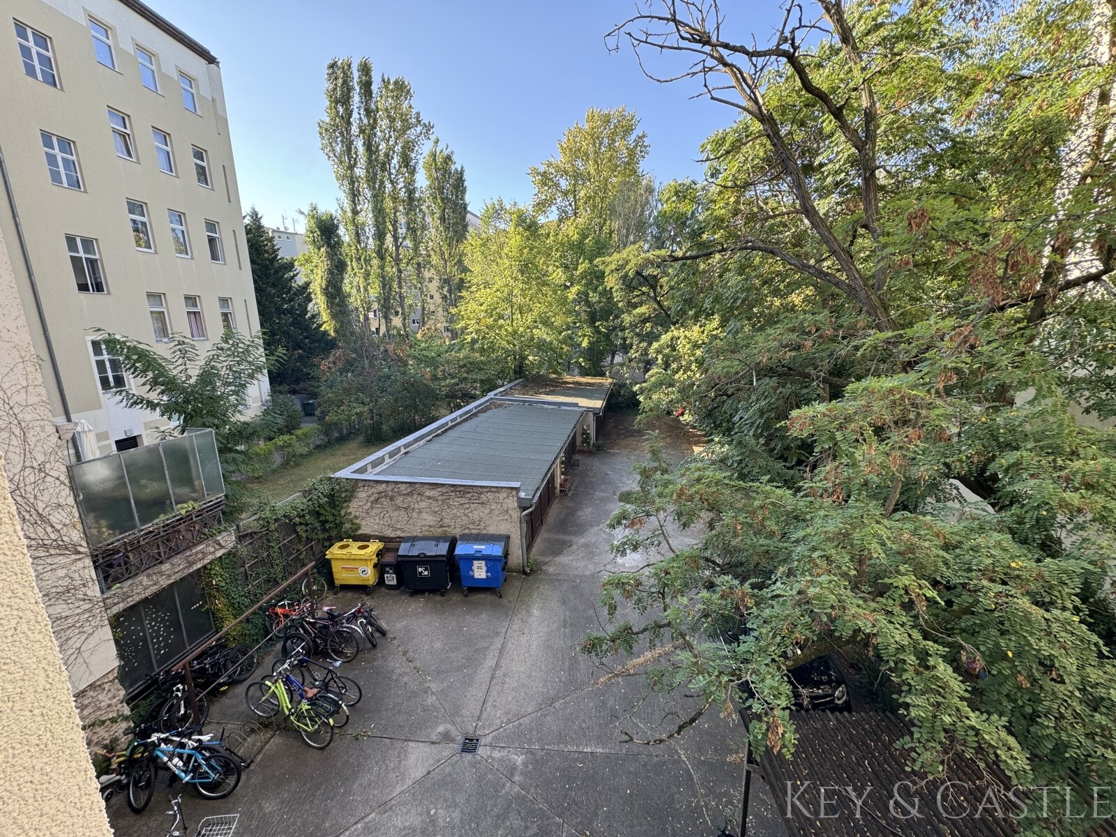 Innenhofansicht aus dem Treppenhaus