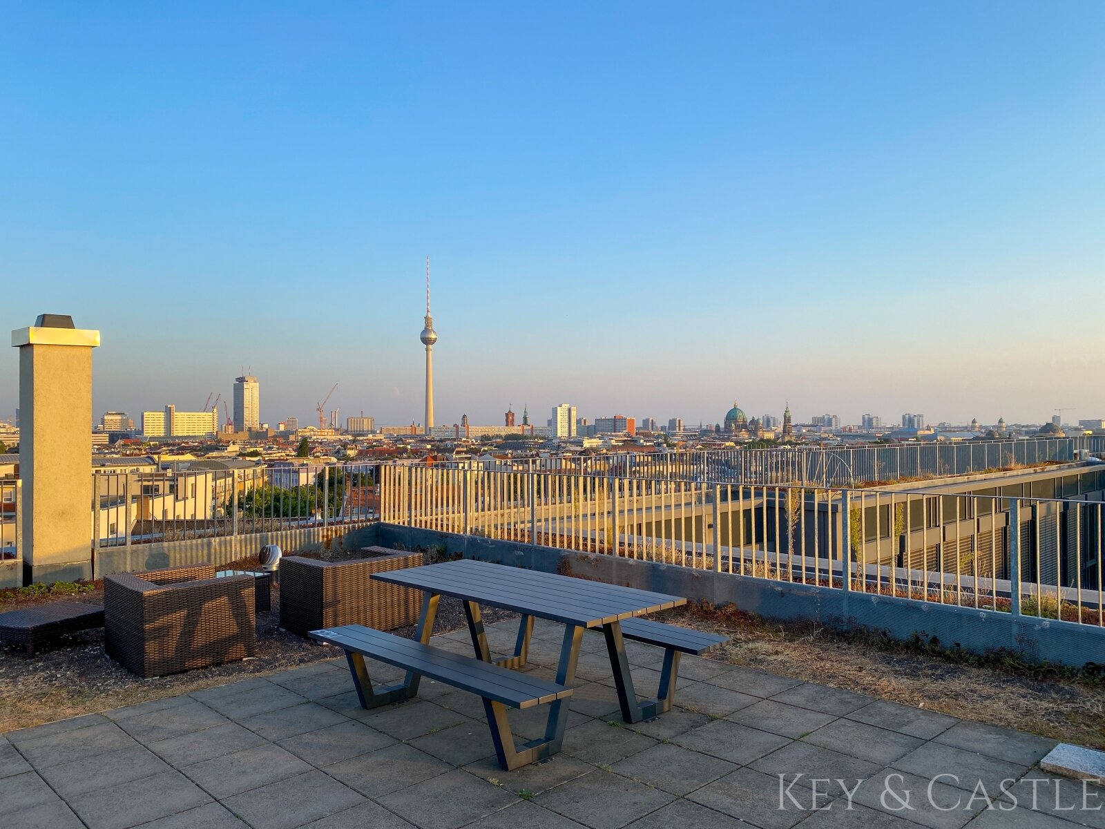 Dachterrasse, Blick über Berlin