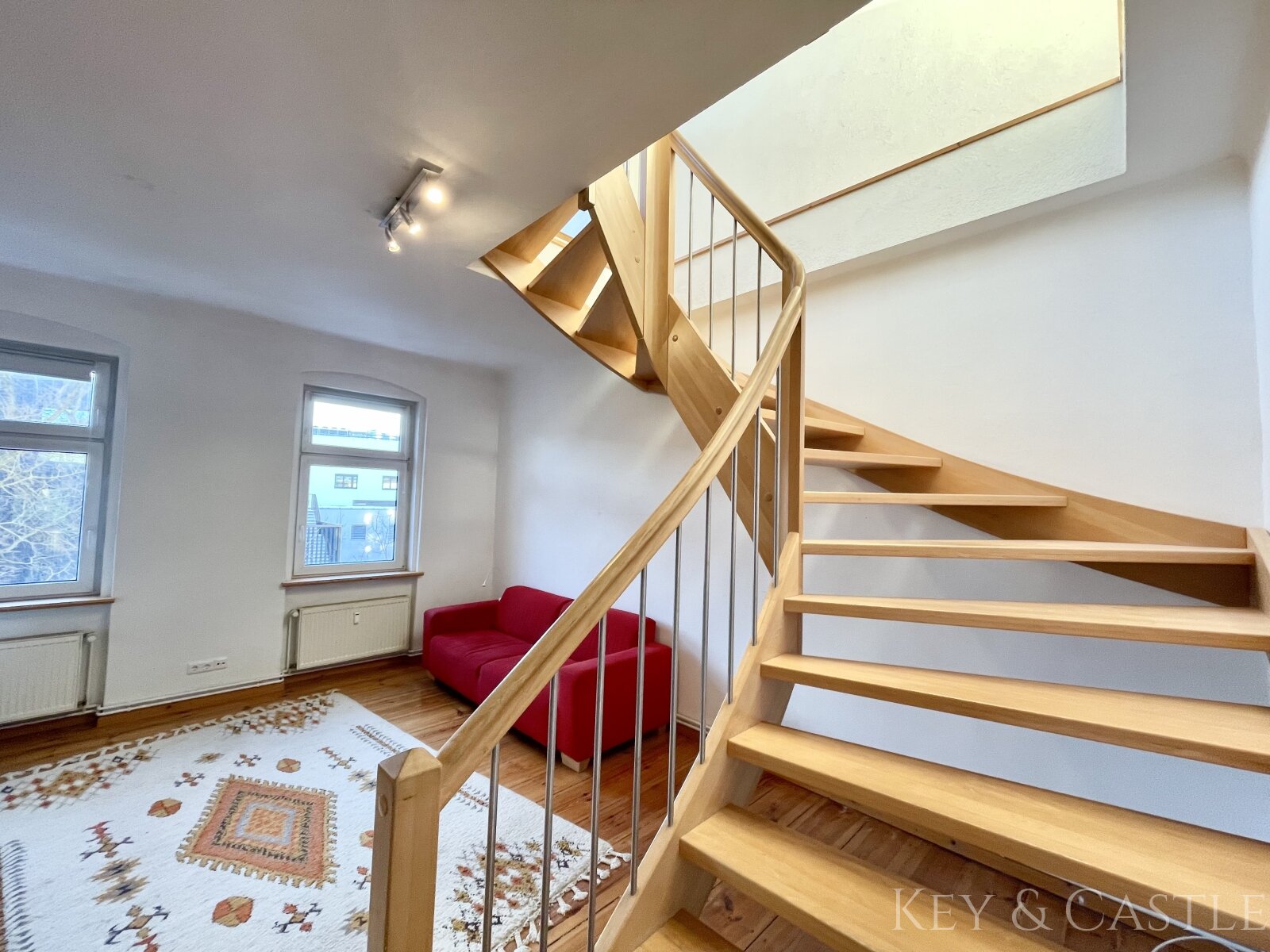 Wunderschöne Maisonette-Wohnung mit Sauna, Dachterrasse und Kamin über den Dächern von Alt-Tegel Wunderschöne Maisonette-Wohnung mit Sauna, Dachterrasse und Kamin über den Dächern von Alt-Tegel