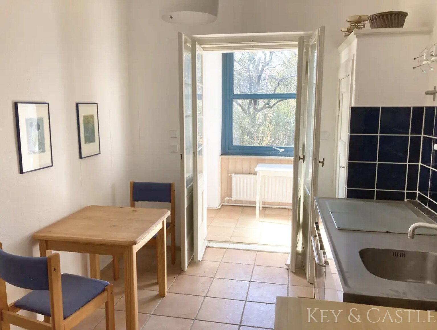 2-Zimmer Wohnung mit Wintergarten in Zehlendorf in ruhiger Nebenstraße und unmittelbarer Parklage 2-Zimmer Wohnung mit Wintergarten in Zehlendorf in ruhiger Nebenstraße und unmittelbarer Parklage