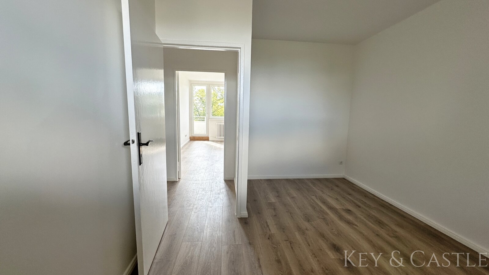 3-Zimmer Wohnung in Gesundbrunnen - Süd-Balkon in der Nähe vom Volkspark Humboldthain 3-Zimmer Wohnung in Gesundbrunnen - Süd-Balkon in der Nähe vom Volkspark Humboldthain