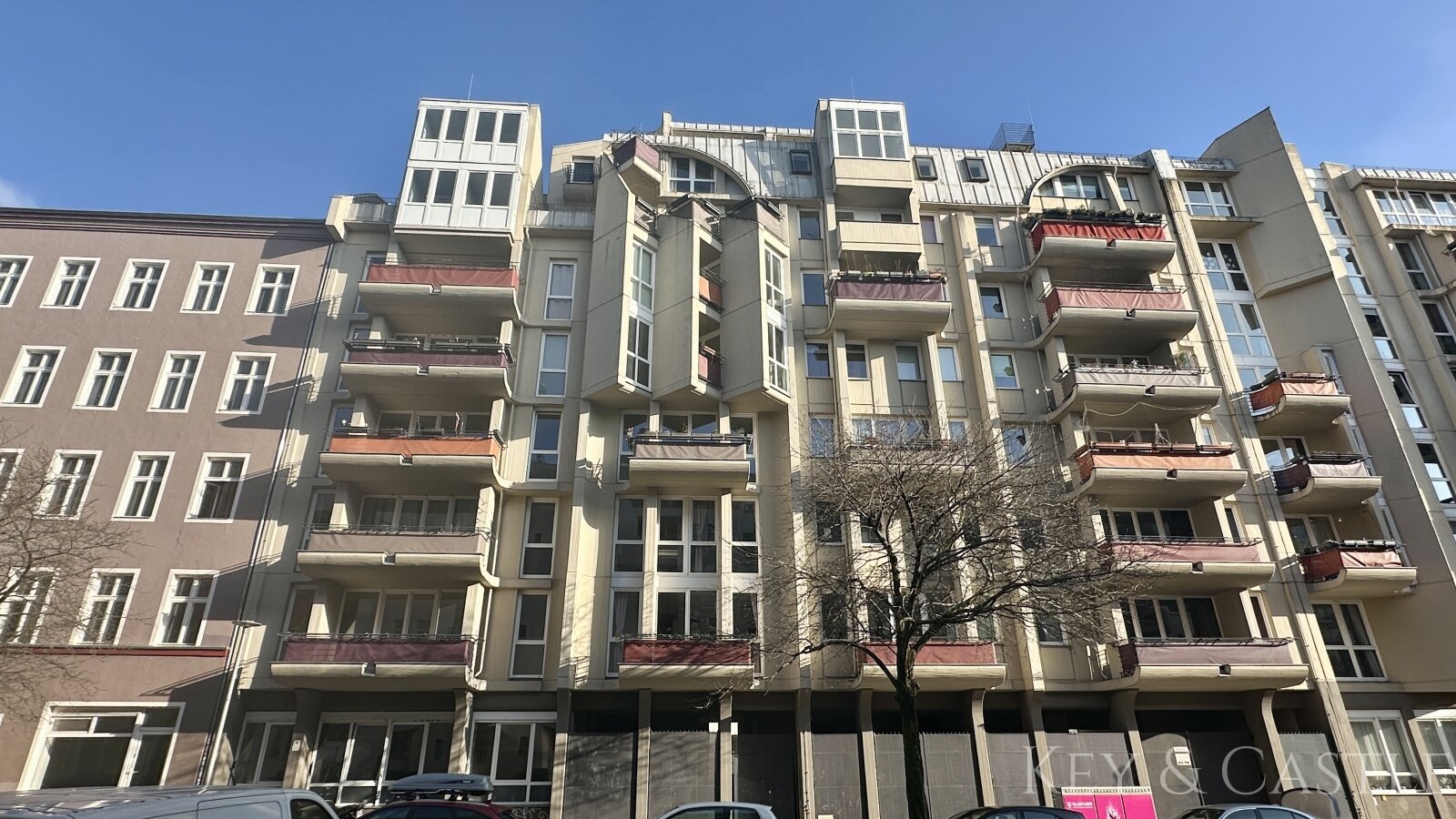 Direkt Einziehen: Sanierter Wohntraum mit West-Balkon und Parkett Direkt Einziehen: Sanierter Wohntraum mit West-Balkon und Parkett